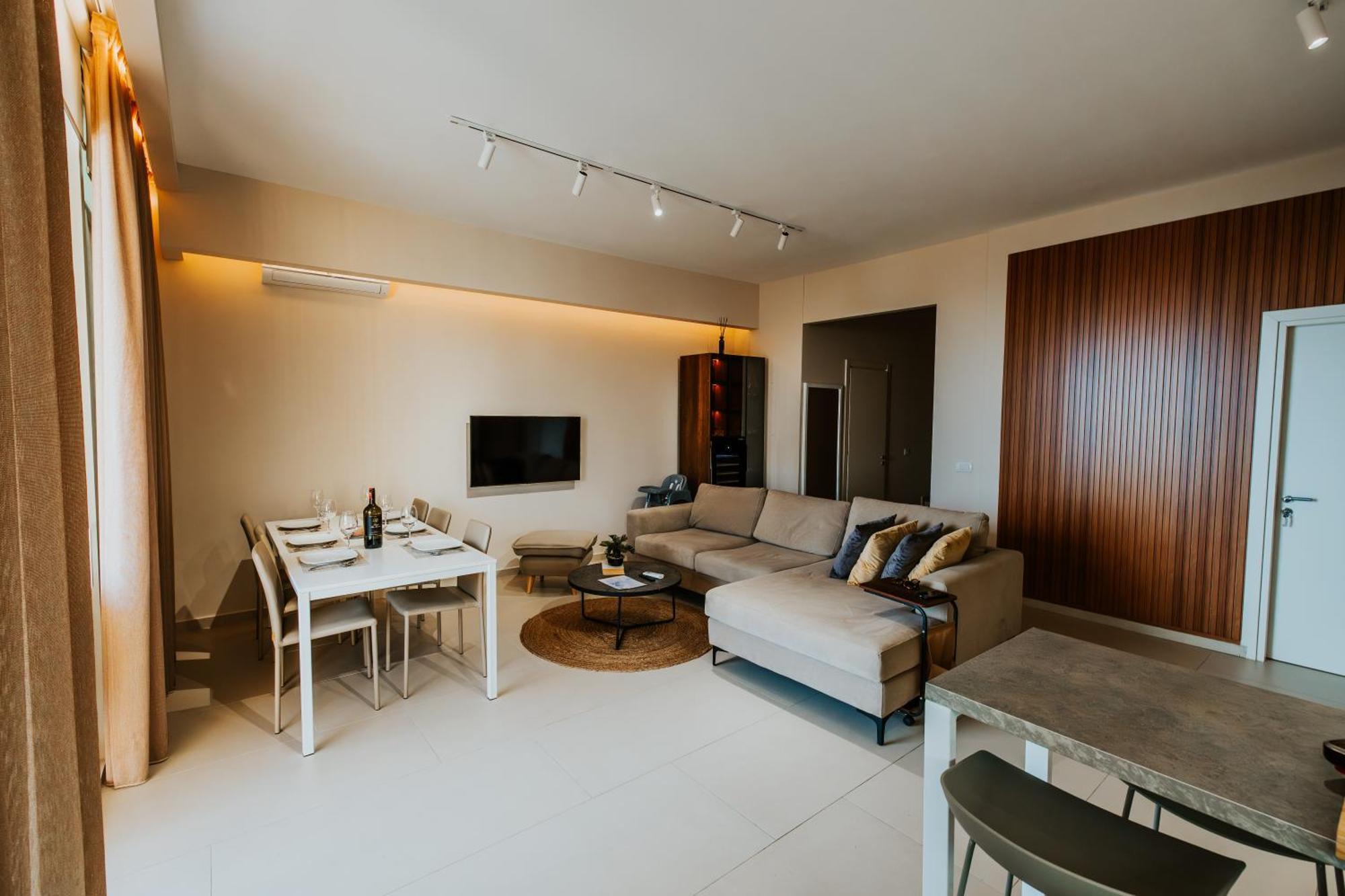 Splendid Palase Villa Himare